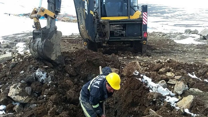 Büyükşehir Çat'ta altyapıya yoğunlaştı
