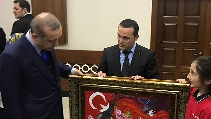 Diyarbakırlı öğrenciden Cumhurbaşkanı Erdoğan'ı duygulandıran hediye
