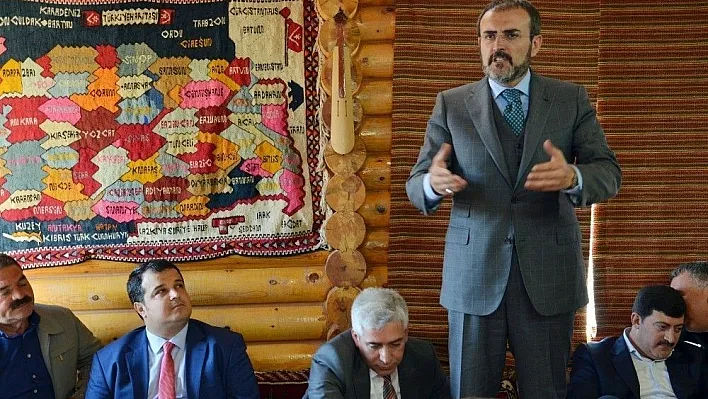 Sur Belediyesi muhtarları ağırladı
