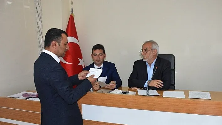 Yeşilyurt Belediye Meclisi, encümen üyeleri ile ihtisas komisyon üyelerini belirledi
