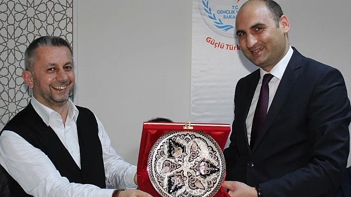 Selim Cerrah Gençlerle Buluştu
