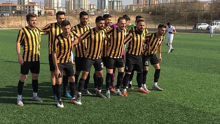 Arguvan Belediyespor ile İnönü Üniversitesi play- aut maçında karşılaşacak
