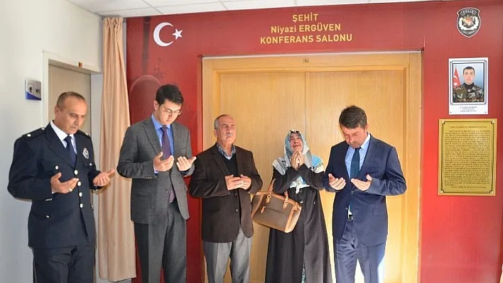 'Şehit Niyazi Ergüven Konferans Salonu' açıldı
