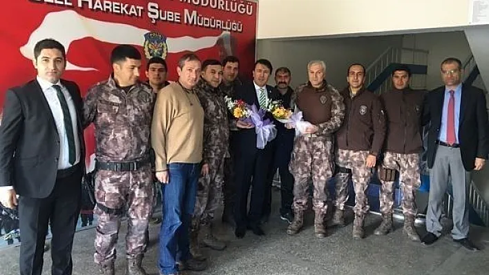 Milletvekili Aydemir, Özel Harekât Şube Müdürlüğünü ziyaret etti
