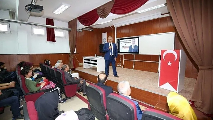 Başkan Kutlu Adıyaman Fen Lisesi öğrencileriyle buluştu
