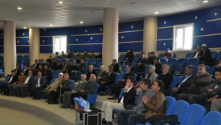 Sincik ilçesinde tam bağımsız bir Türkiye için 'Evet' konferansı
