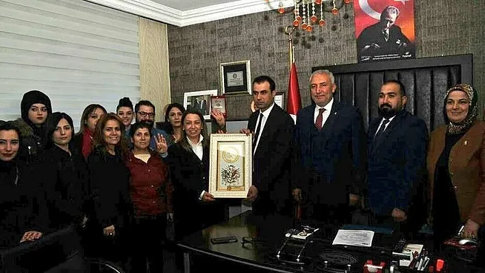 Çalık referandum çalışmalarını sürdürüyor

