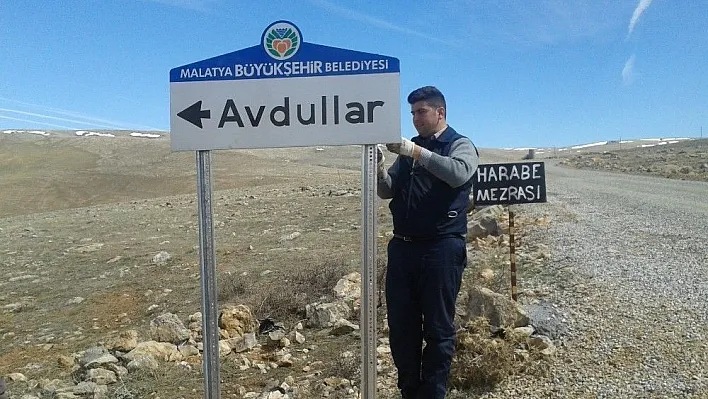 Kuluncak'ta yön levhalama çalışmaları tamamlandı
