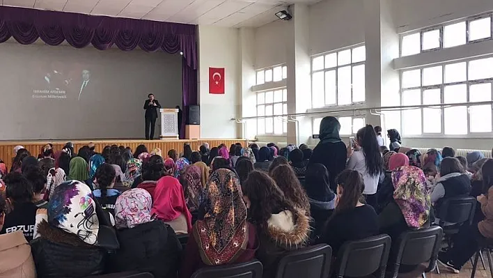 Aydemir gençlere seslendi

