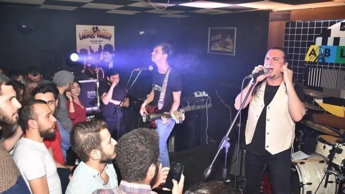 Erzurum'da 'rock' gece
