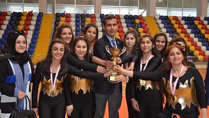 Adıyaman'da step ve aerobik yarışmaları yapıldı
