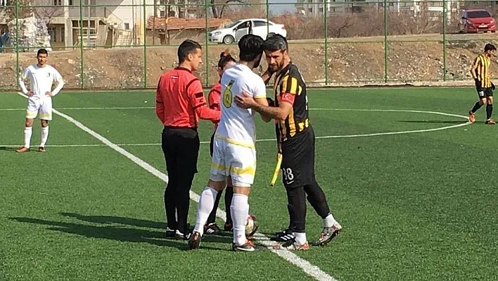 Arguvan Belediyespor ile İnönü Üniversitesi baraj maçında karşılaşacak
