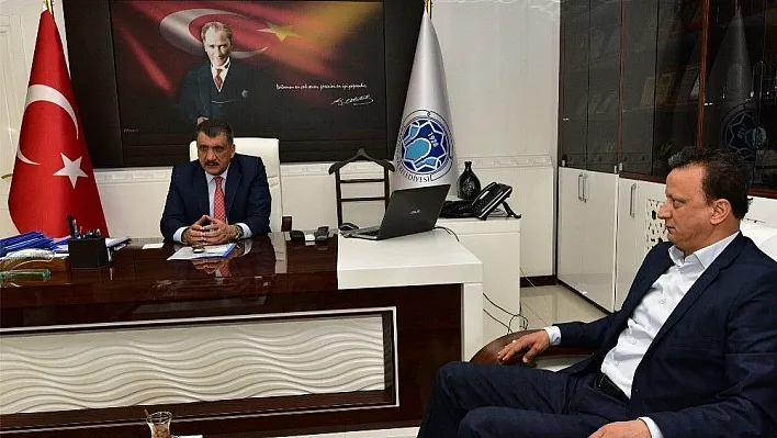 MİM-DER'den Başkan Gürkan'a plaket
