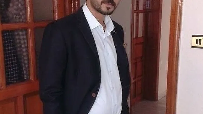 Otomobil refüje çıktı: 1 ölü
