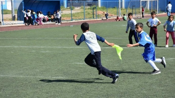 Kahta'da sokak oyunları şenliği düzenlendi
