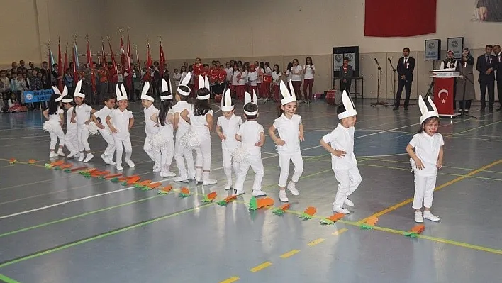 Gölbaşı ilçesinde 23 Nisan coşkuyla kutlandı
