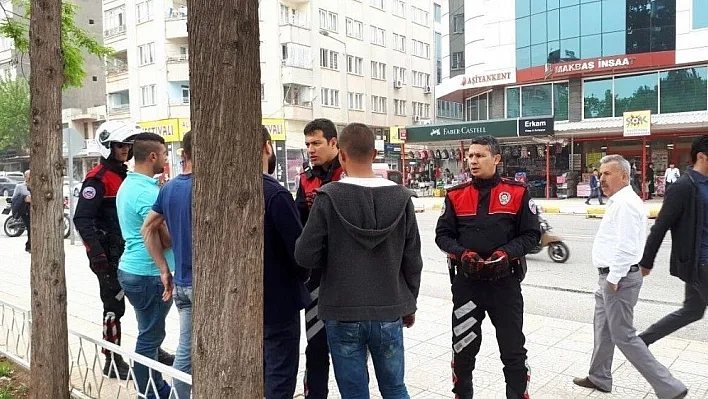 Şüpheli şahıslar polisi harekete geçirdi
