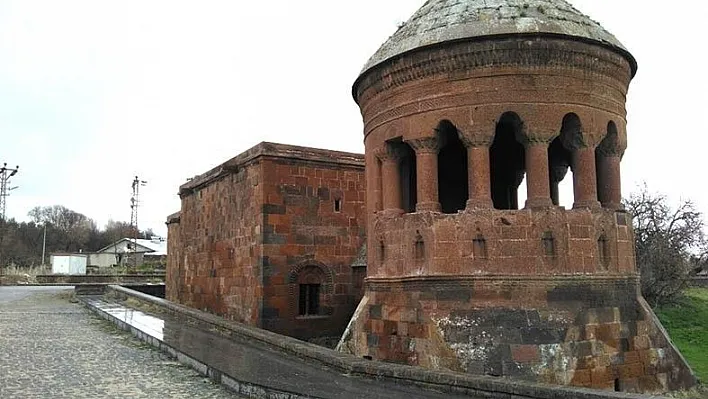 Tarihi Kentlerin projelendirilecek alanları gezildi
