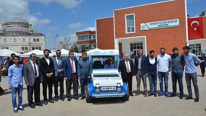 Adıyaman Üniversitesi kendi aracını kendisi üretiyor
