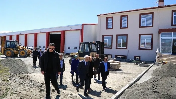 Başkan Başsoy, çalışmaları yerinde inceledi
