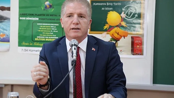 Vali Gül, İmam Hatip Lisesi'nde öğrencilerle buluştu

