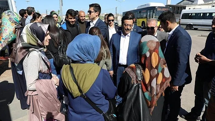 Başkan Atilla, vatandaşların sorun ve taleplerini dinledi
