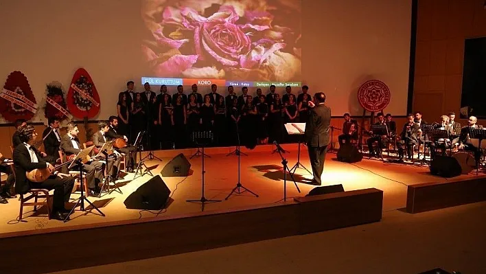 CÜ'de 'Güman' adlı konser düzenlendi
