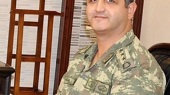 Eski il jandarma komutanı FETÖ'den gözaltına alındı
