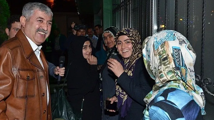 Yarışmada dereceye giren 44 kişi Kudüs'e gitti
