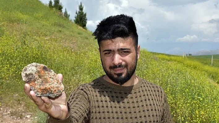 Meteor parçasını satıp iş yerini büyütecek

