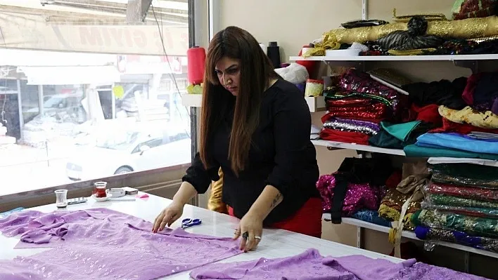 (Özel haber) İstanbul'da şarkıcıydı, Diyarbakır'da terzi oldu
