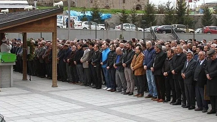 Selçuk ve Tosun'a son görev
