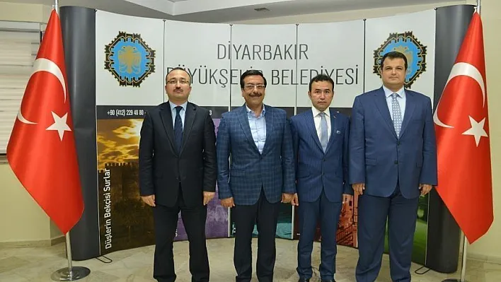 Sur, Yenişehir ve Kayapınar'dan Başkan Atilla'ya ziyaret
