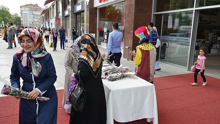 Doğa Cadde'den Anneler günü etkinliği
