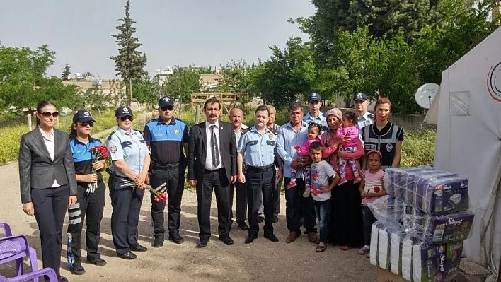 Emniyetten depremzede ailelere anneler günü hediyesi
