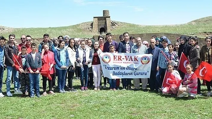 ERVAK Gençlik Komisyonu, 100 öğrenciye unutulmaz bir gün yaşattı
