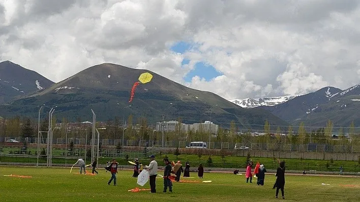 Erzurum GHSİM, engelli çocukların annelerini unutmadı
