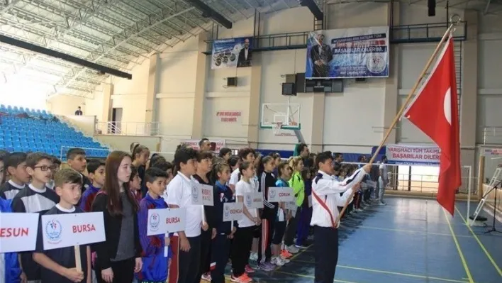 Badminton Türkiye şampiyonası başladı
