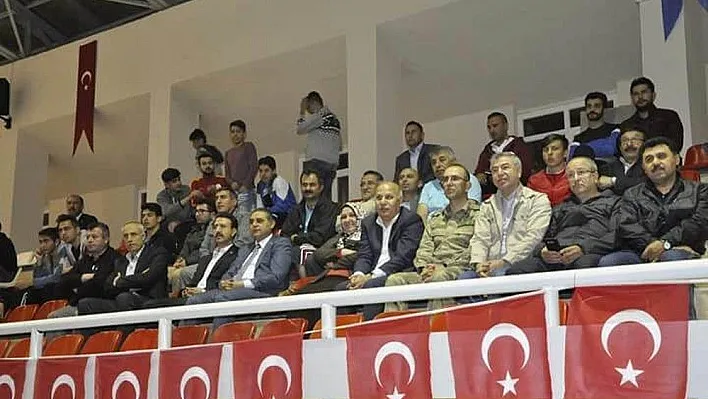 Gürüm Kaymakamlığı voleybol turnuvası sona erdi
