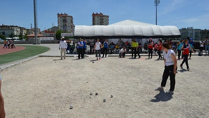 750 Sporcu Adıyaman'da Bocce müsabakalarına katıldı
