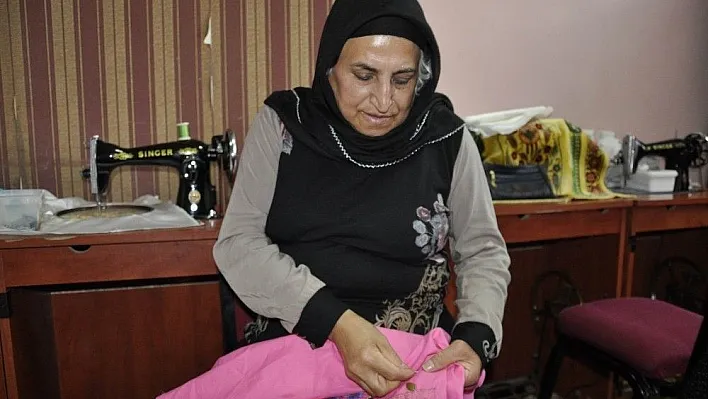 Torunlarına ÇATOM sayesinde bakıyor
