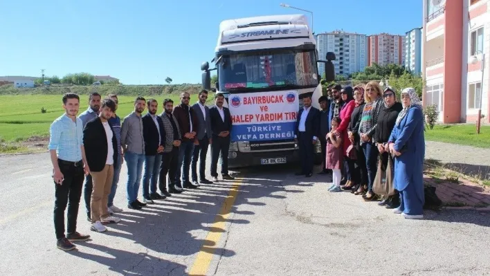 Elazığ'dan Suriye'ye 1 tır yardım