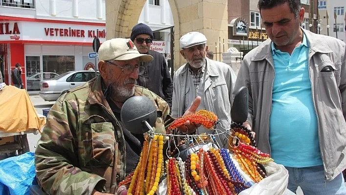 Asırlık çınardan hayat dersi
