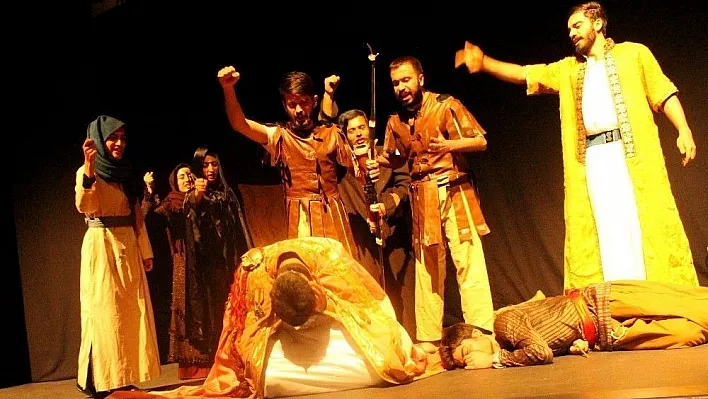 Diriliş Muştusu, Erzurum'da sahnelendi

