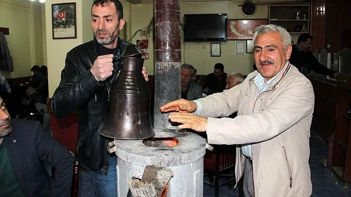 Erzurum'da Mayısın 24'ünde soğuk hava etkisini sürdürüyor
