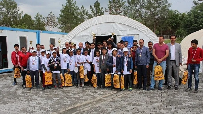 Samsatlı gençler ödüle doydu

