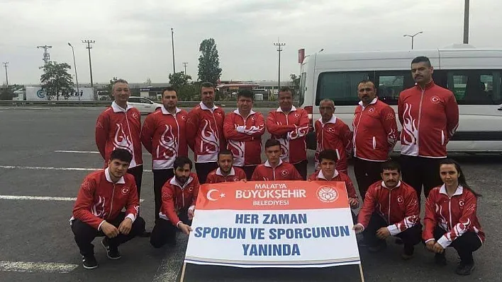 Milli Sporcu Abdulhakim Bölükbaşı Bulgaristan'dan birinci olarak döndü
