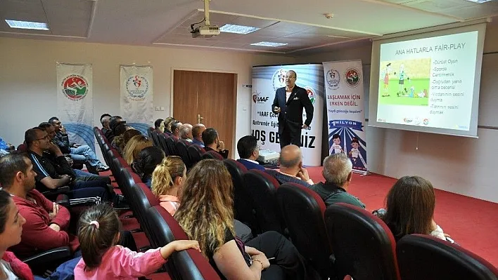 Erzincan'da 'IAAF Çocuk Atletizmi' semineri
