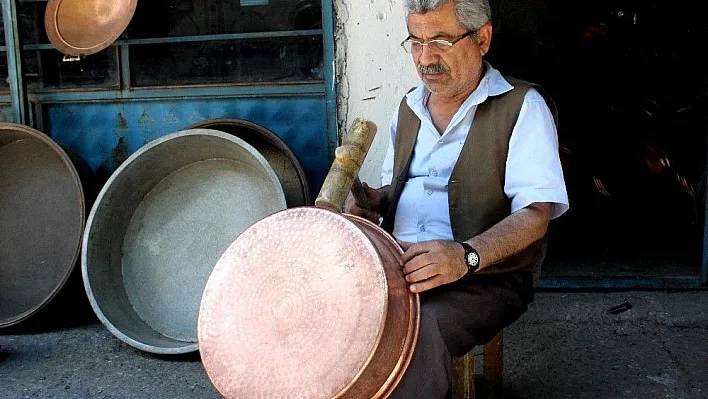 Bakırcılık mesleği tarih oluyor
