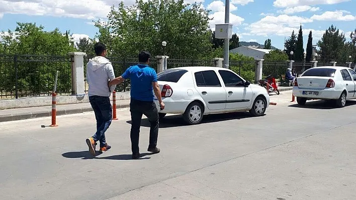 Uyuşturucu ticareti yapan şahıs tutuklandı
